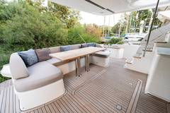 2018 PRINCESS YACHTS Princess 68 "DAPHNE" photo 5