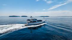 2005 WEST BAY 86 Raised Pilothouse "DAWN TRADER VII" photo 9