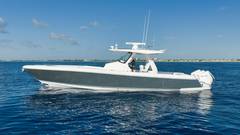2022 INTREPID 375 Nomad SE "LITTLE HOO" photo 7