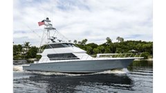 1998 HATTERAS 82 Convertible "BELLISSIMA" photo 1