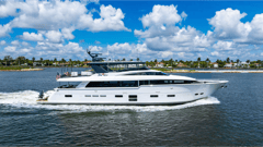 2022 HATTERAS Raised Pilothouse "TRU LUV" photo 1