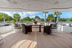 2008 BENETTI YACHTS Benetti Classic 37 "GOTTA GO" photo 3