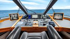 2017 VIKING 92 Enclosed Bridge "DOUBLE BARREL" photo 2