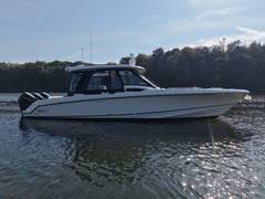 2025 BOSTON WHALER 350 REALM "BOSTON WHALER 350 REALM" photo 3