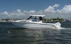 2026 BOSTON WHALER 325 CONQUEST "BOSTON WHALER 325 CONQUEST" photo 1