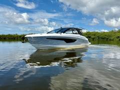 2024 CRUISERS YACHTS 42 GLS OB "Cruisers Yachts 42 GLS OB" photo 2
