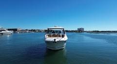 2025 SEA RAY Sundancer 320 Outboard "Sea Ray Sundancer 320 Outboard" photo 4