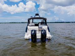2026 SEA RAY Sundancer 370 Outboard "SEA RAY SUNDANCER 370 OUTBOARD" photo 4