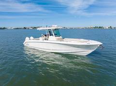 2022 BOSTON WHALER 330 OUTRAGE "BOSTON WHALER 330 OUTRAGE" photo 3