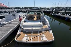 2021 SEA RAY 350 SLX "SEA RAY 350 SLX" photo 3