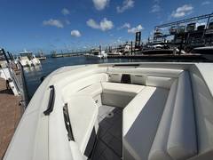 2023 AVIARA AV36 Outboard "AVIARA AV36 OUTBOARD" photo 3