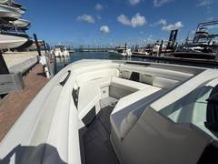 2023 AVIARA AV36 Outboard "AVIARA AV36 OUTBOARD" photo 4