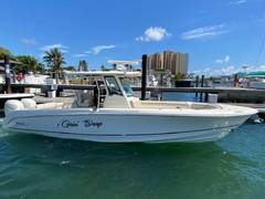 2019 BOSTON WHALER 330 Outrage "BOSTON WHALER 330 OUTRAGE" photo 1