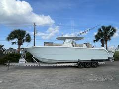 2022 INVINCIBLE 33 CAT "INVINCIBLE 33 CAT" photo 1