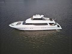 2001 LAZZARA YACHTS 80 SL SKYLOUNGE "LAZZARA 80 SL SKYLOUNGE" photo 3