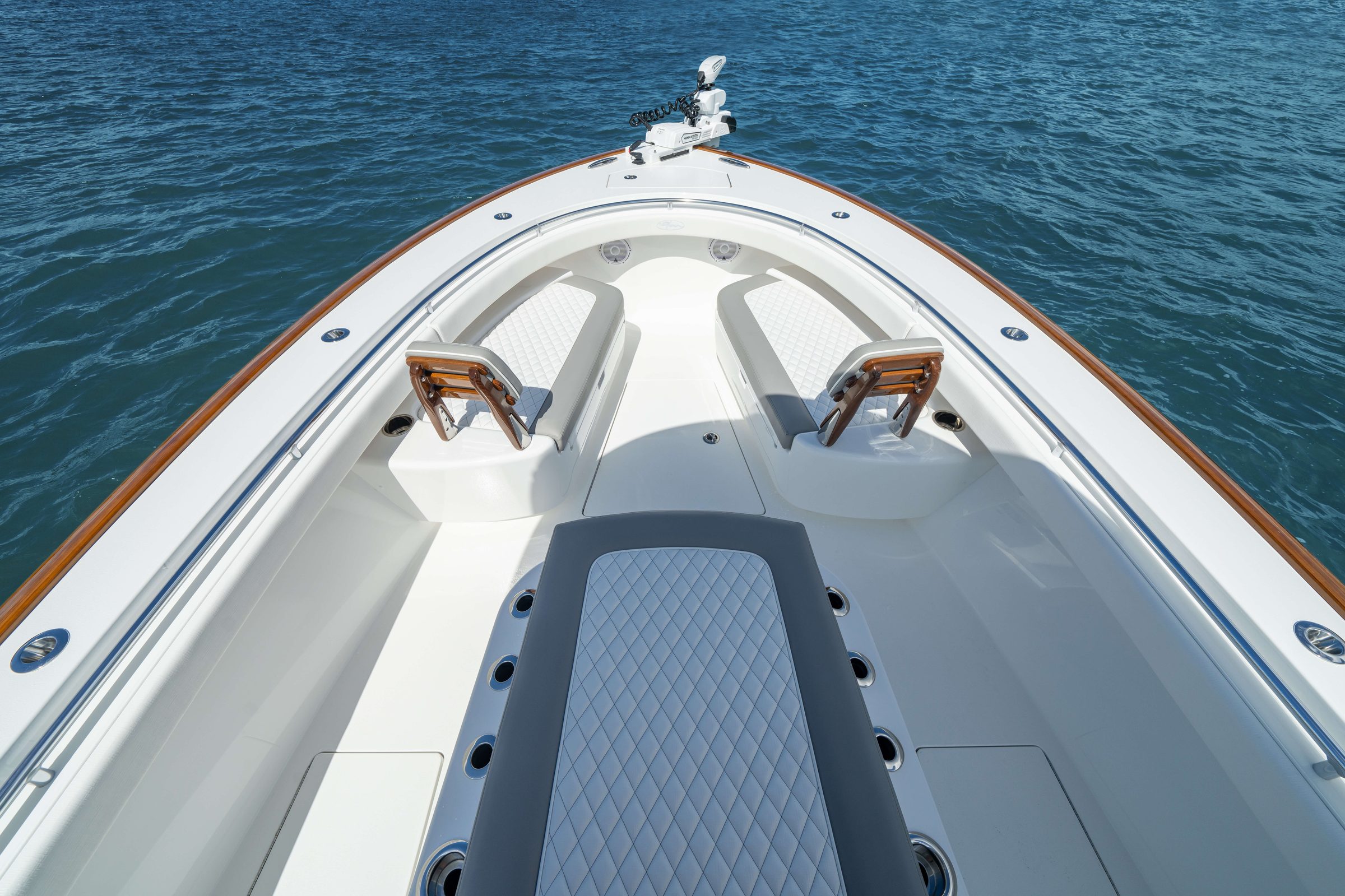 Valhalla Boatworks V-29 Hybrid - CC-05984 revised.jpg