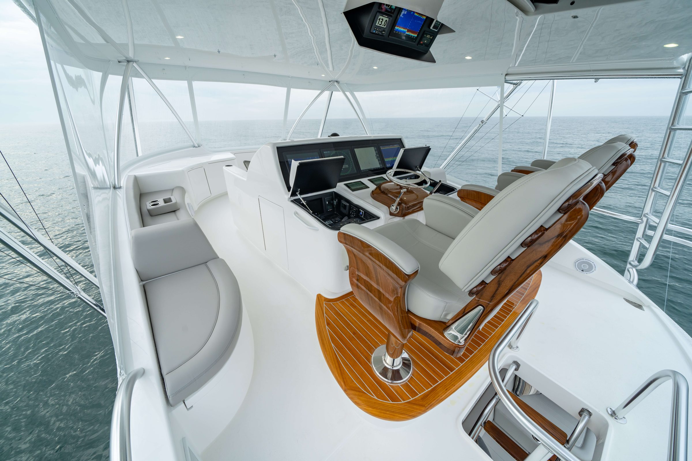 Viking 82 Open Bridge - CC-00151