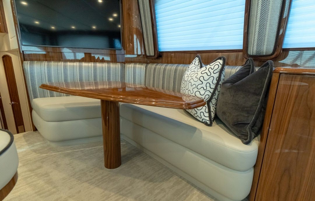 Viking 54 Open Bridge - Viking-54-Setee