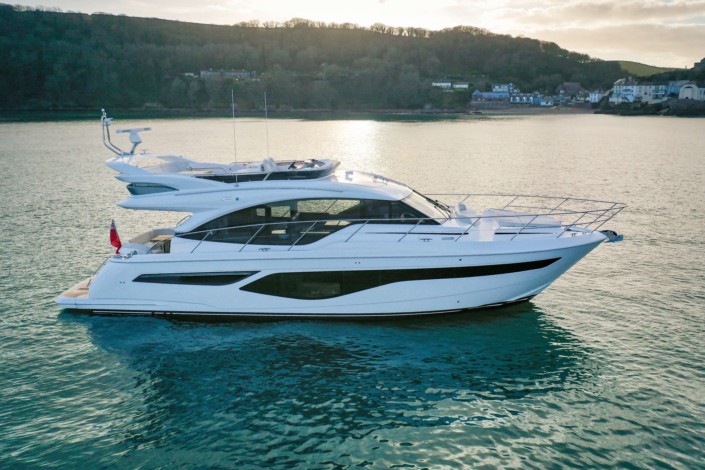 Princess F55 - f55-exterior-white-hull-sea-trial-07-1