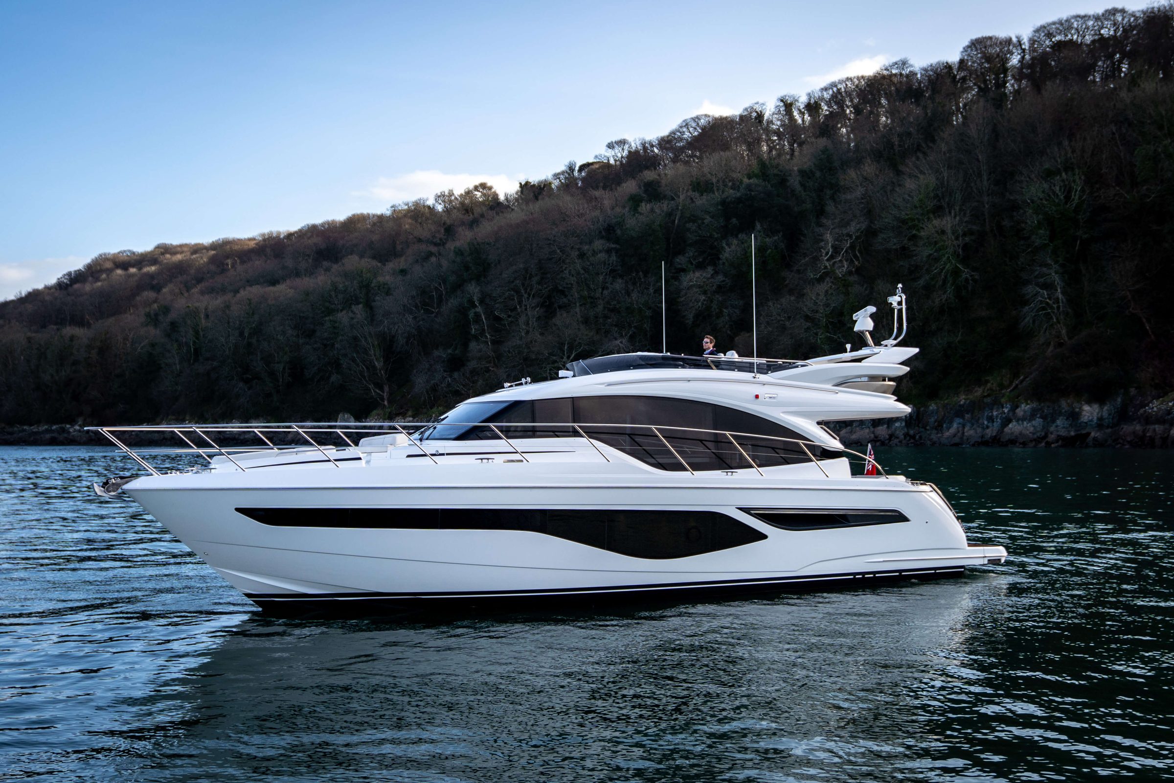 Princess F55 - f55-exterior-white-hull-sea-trial-11