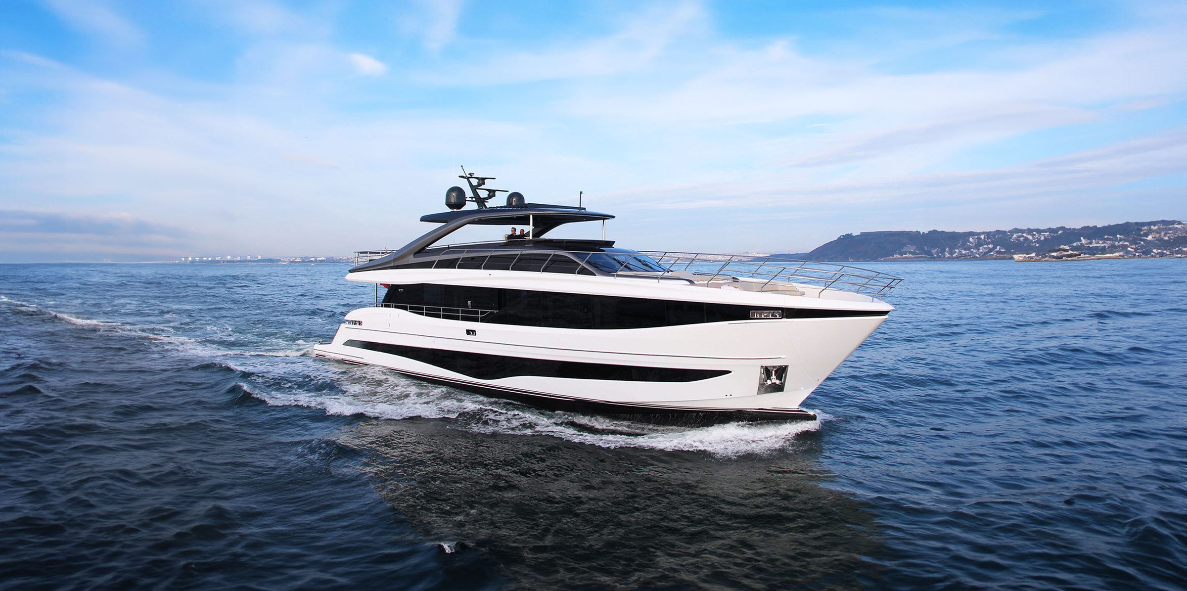Princess Yachts cruising