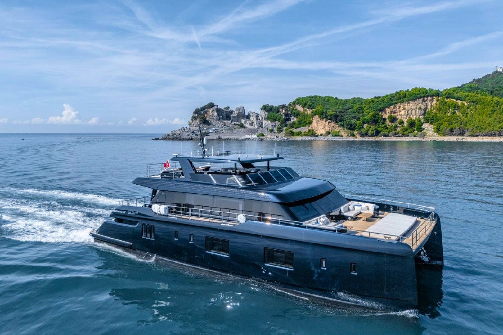 2025 SUNREEF YACHTS Sunreef 100 Power "PETITE BELLE" - photo 2