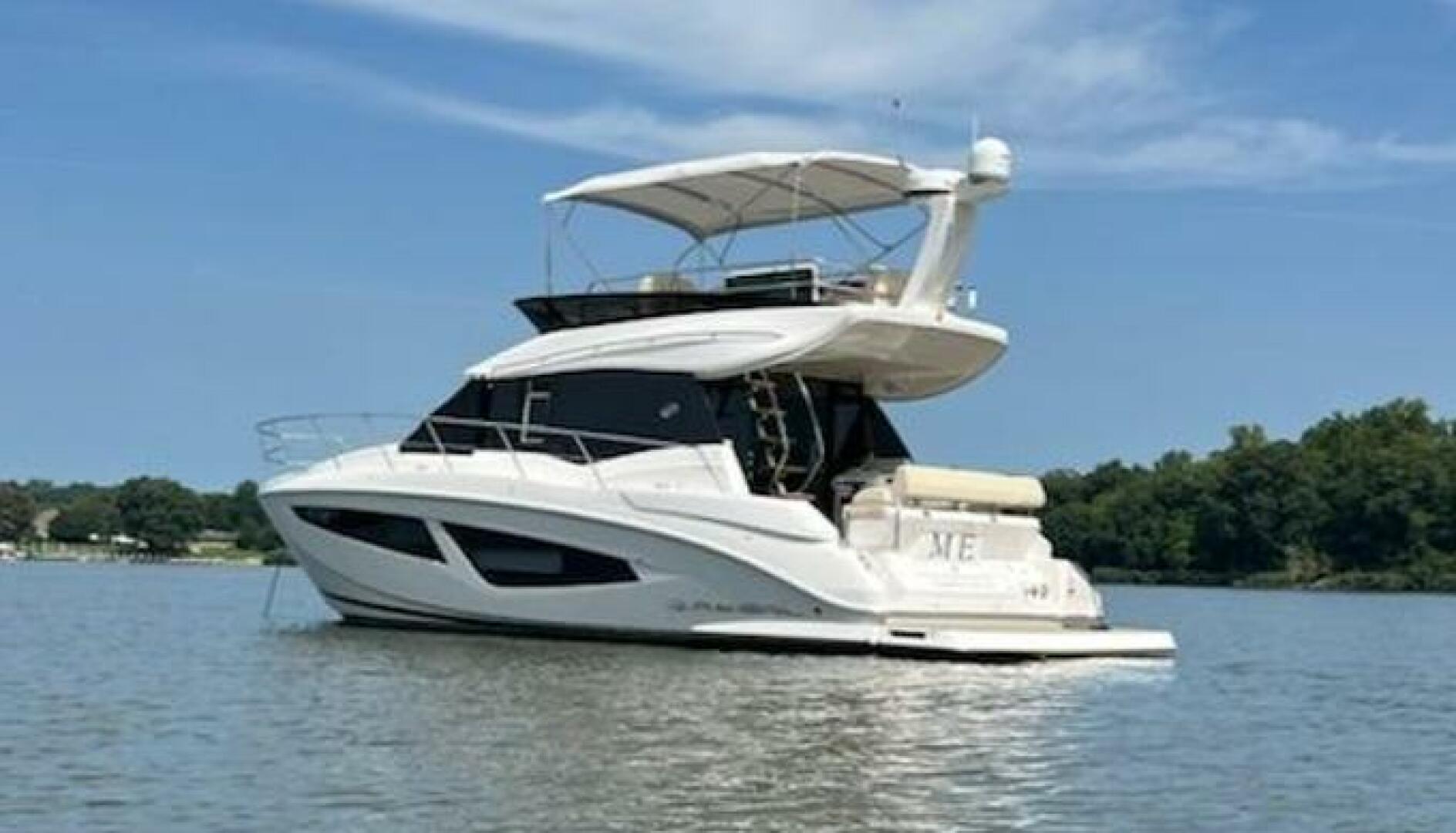 2021 Regal 42 Fly "ME" - photo 2