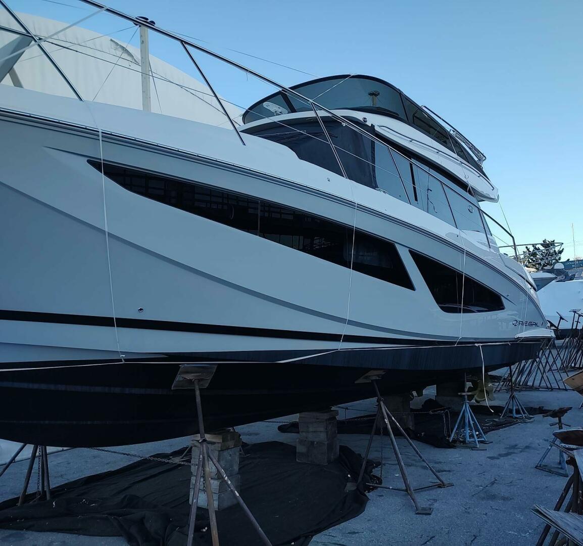 2021 Regal 42 Fly "ME" - photo 3