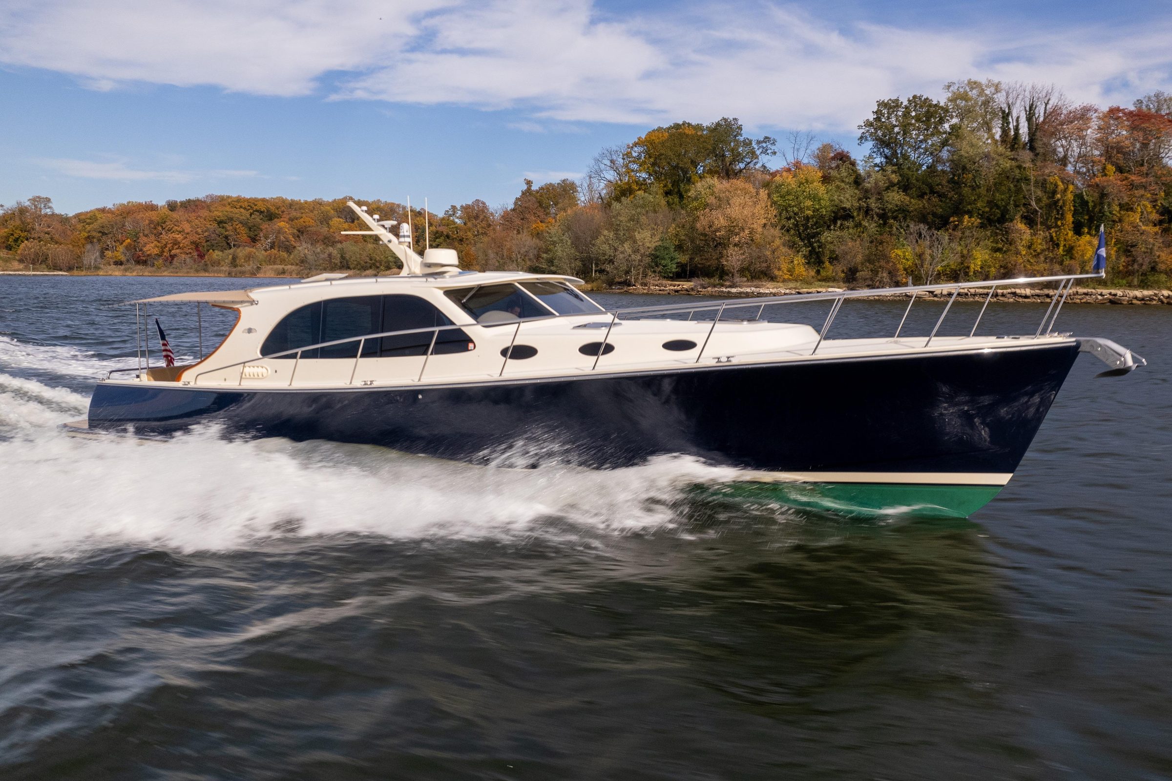2016 Palm Beach Motor Yachts PB50 "Bella Luna" - photo 2