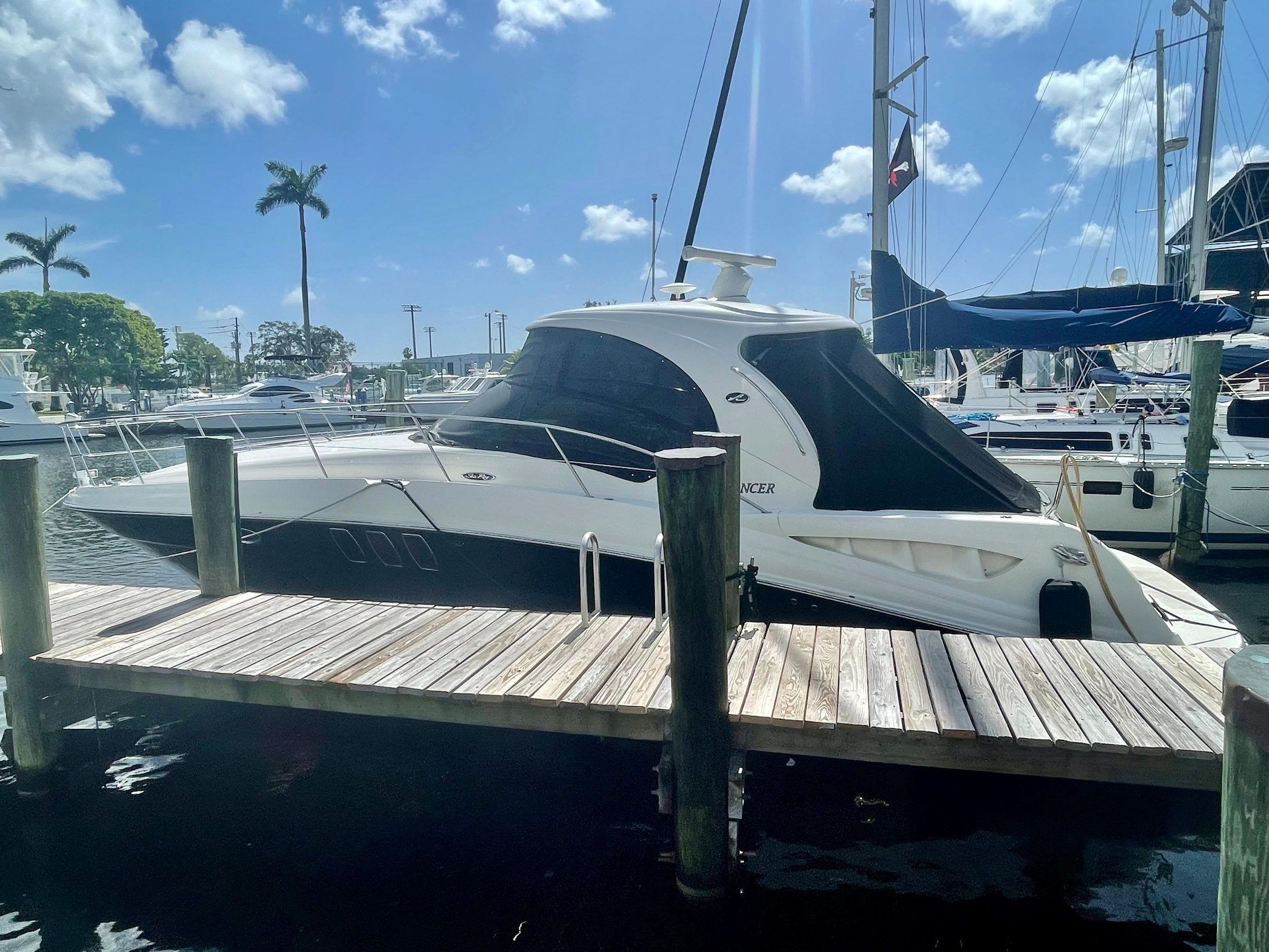 2008 Sea Ray 40 Sundancer "Just J's" - photo 1