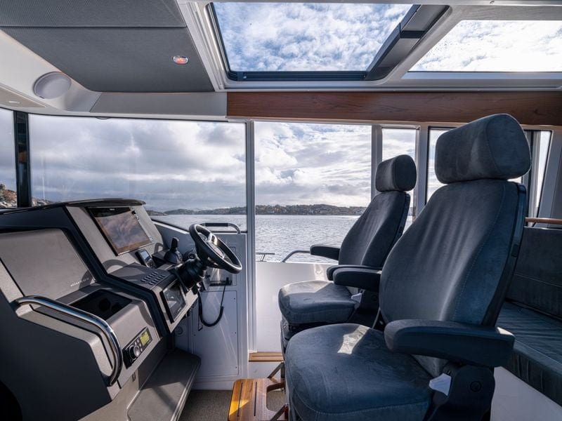 Nimbus Sport Coupé 42 motor yacht exterior