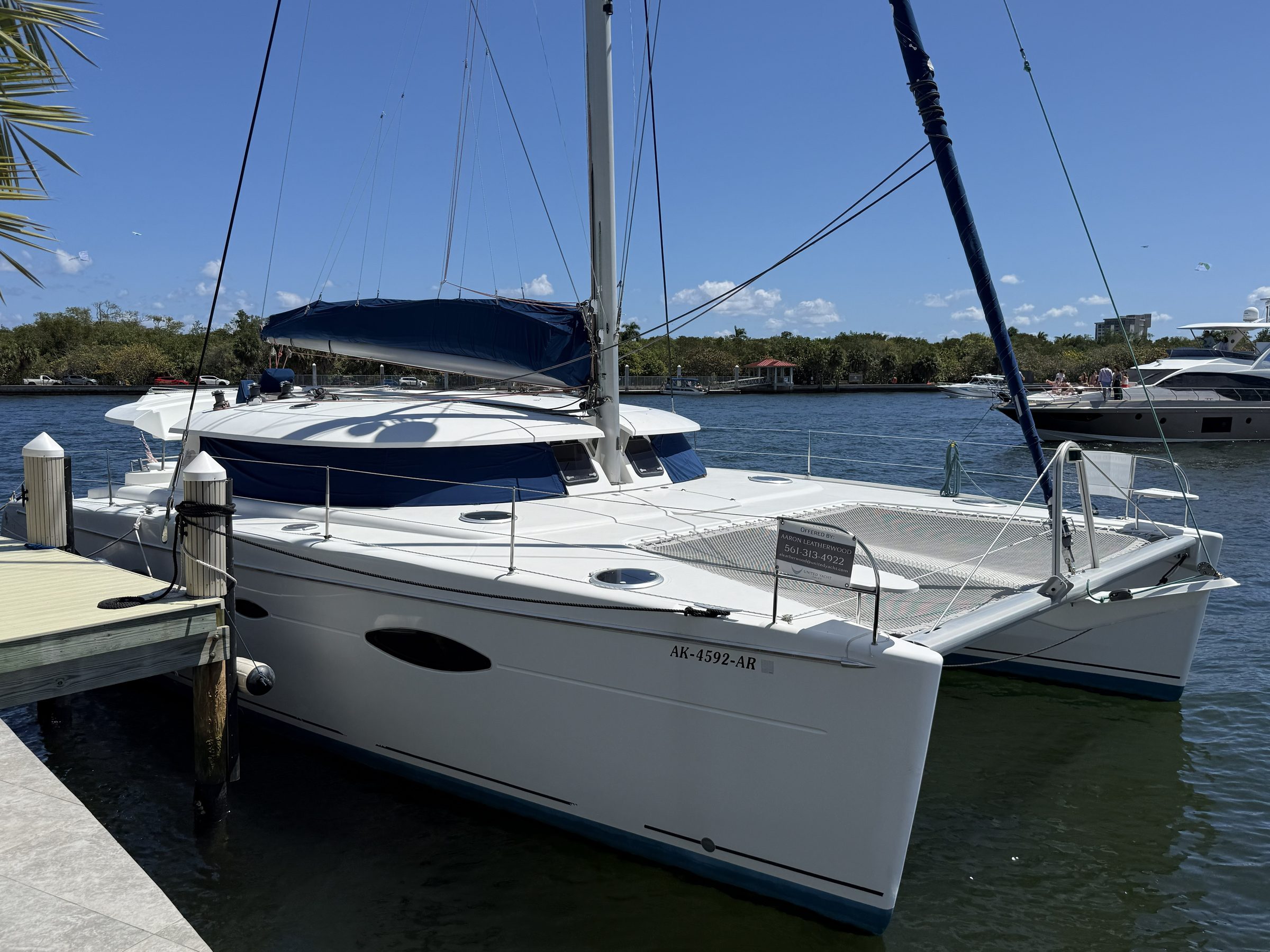 2008 Fountaine Pajot 48 Salina SUNBELIEVABLE - Photo