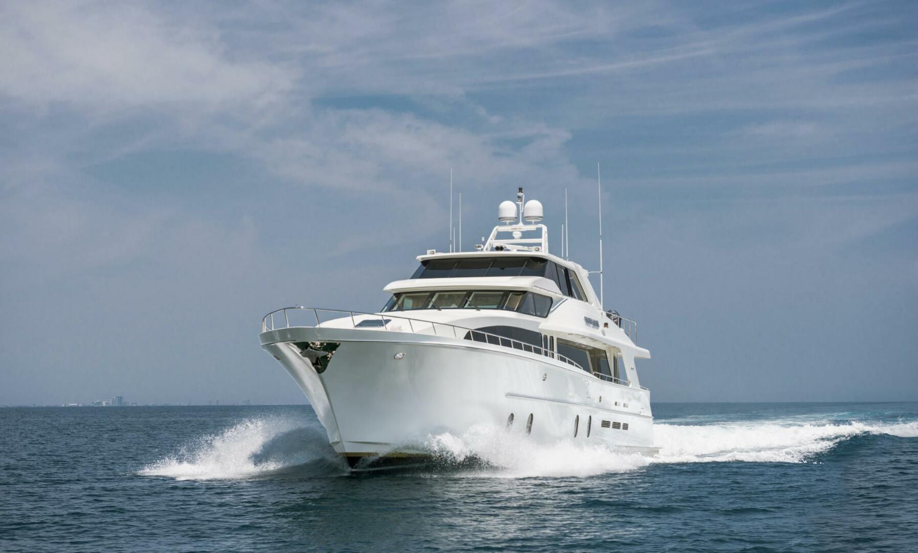 2008 Cheoy Lee 95 Motor Yacht "FOOTLOOSE" - photo 2