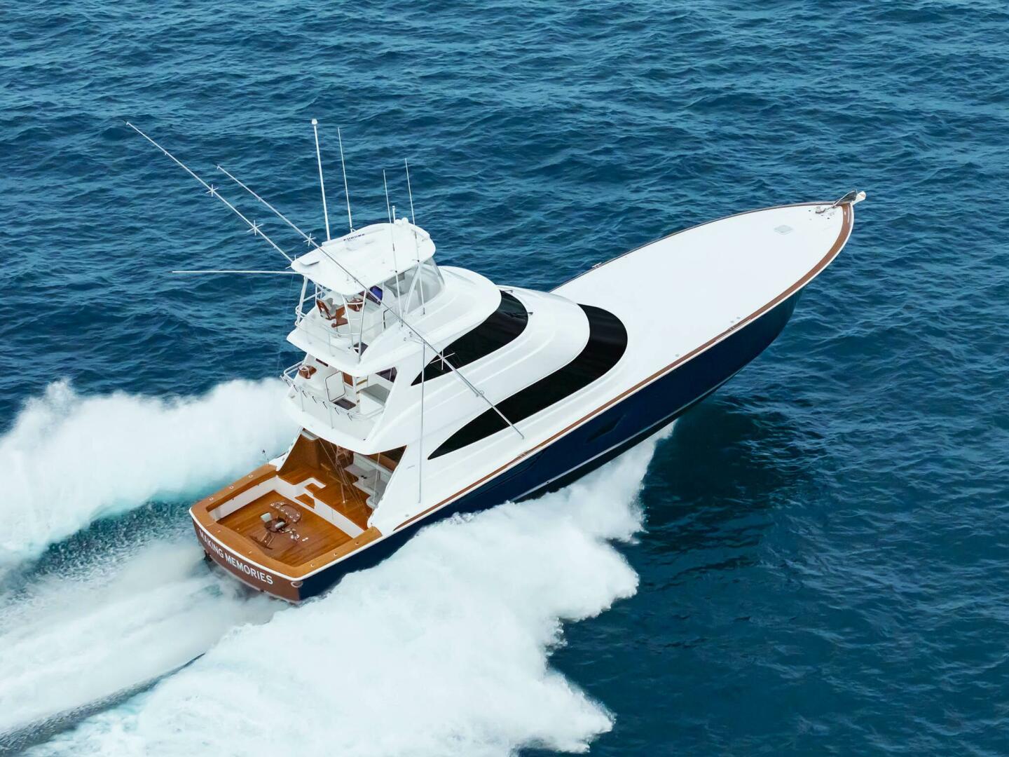 2026 Viking 82 Sky Bridge "2026 Viking 82SB" - photo 1
