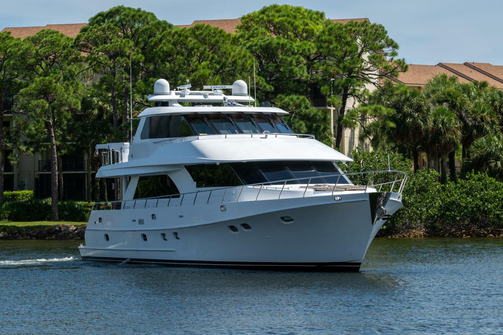 2005 Ocean Alexander 78 Pilothouse "Somewhere In Time" - photo 3