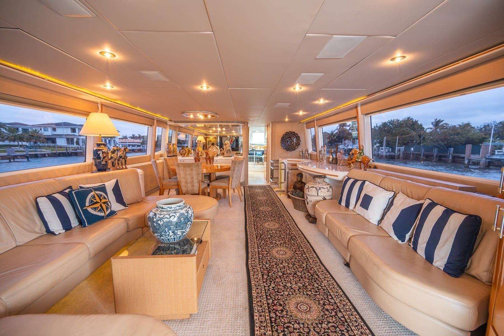 2000 Lazzara Yachts 76 Skylounge "Dare to Dream" - photo 2