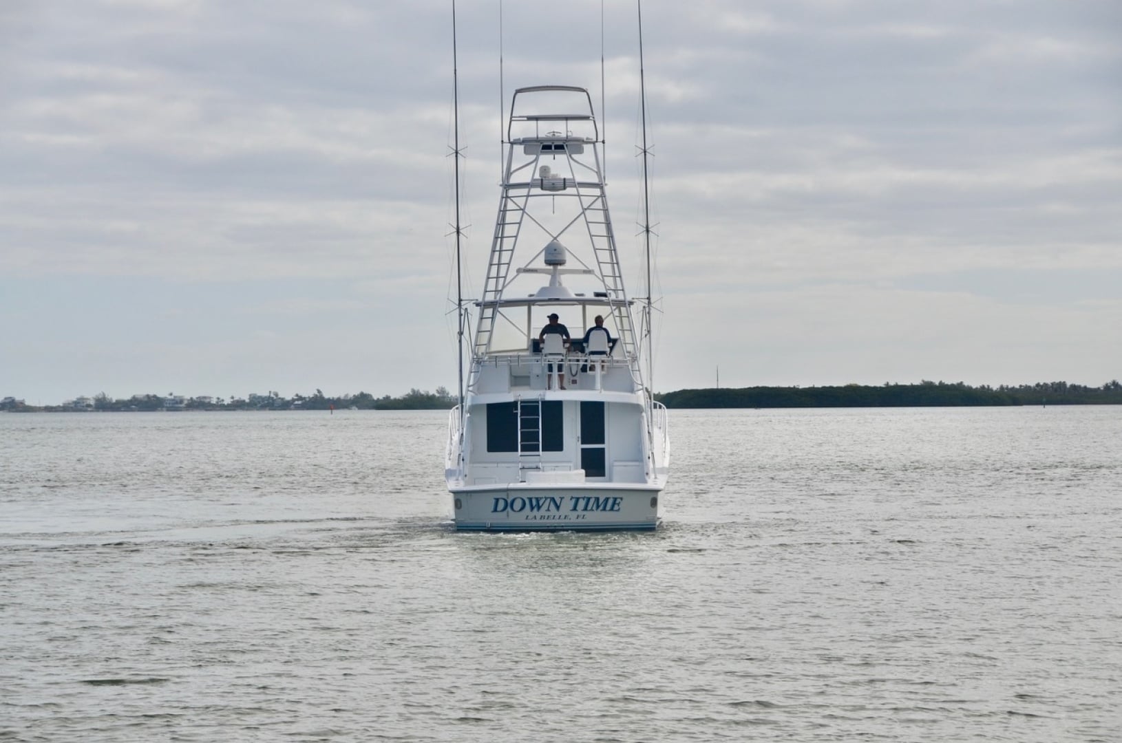 1999 Hatteras 60 Convertible "DOWN TIME" - photo 3