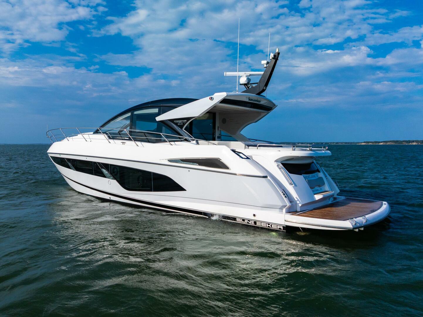 2021 Sunseeker Predator 60 EVO "Andielaine IV" - photo 3