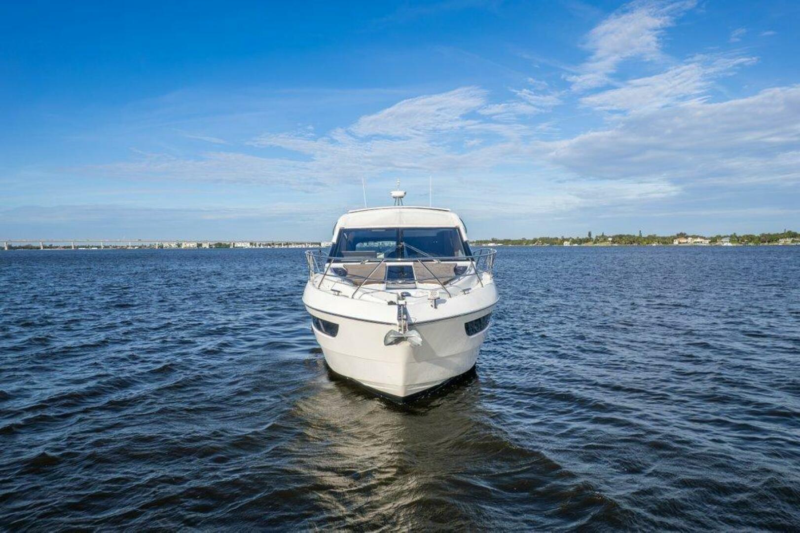 2017 Galeon 560 Sky "Nuckingfuts III" - photo 3
