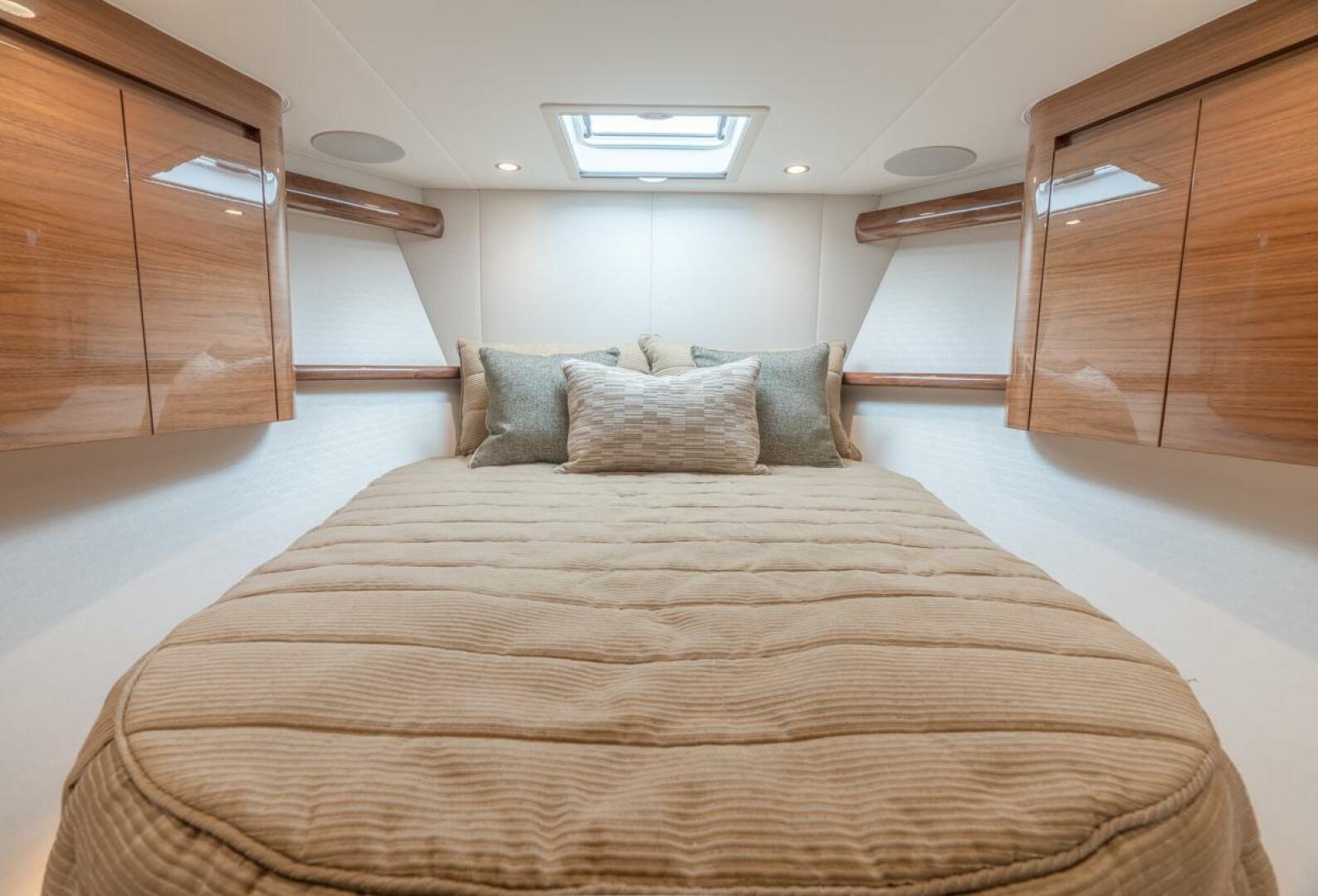 2026 Viking 54 Convertible "2026 Viking 54C" - photo 2