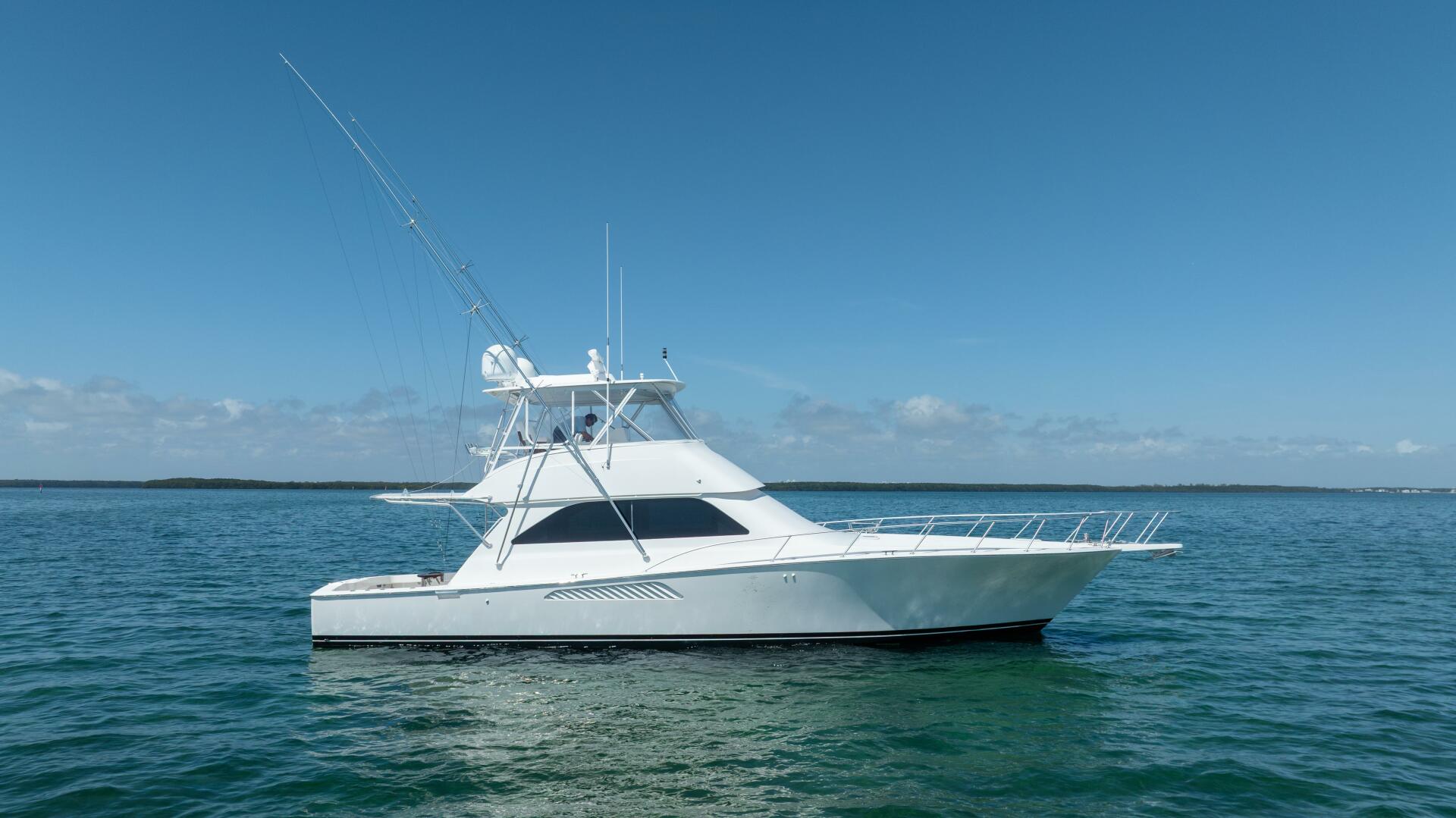 2006 Viking 52 Convertible "WHITE PEARL" - photo 1
