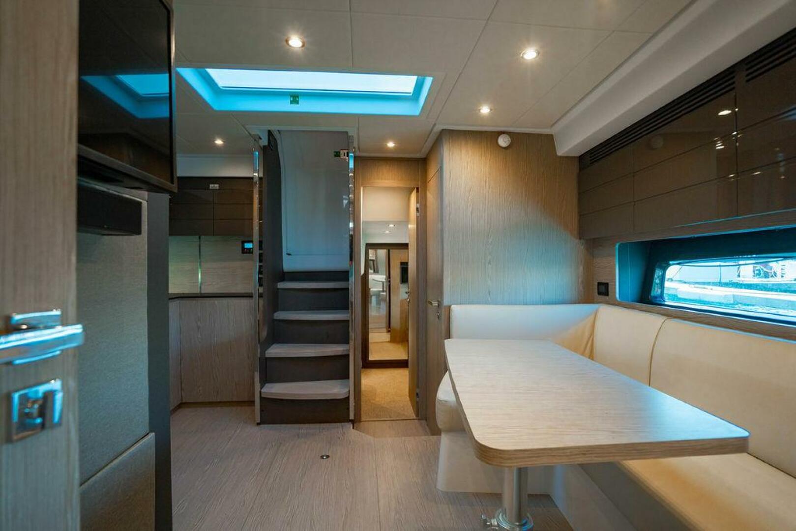 2022 Azimut 45 Atlantis "Relax Josephine" - photo 2