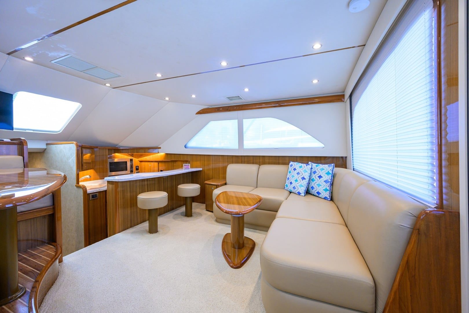 2015 Viking 42 Convertible 