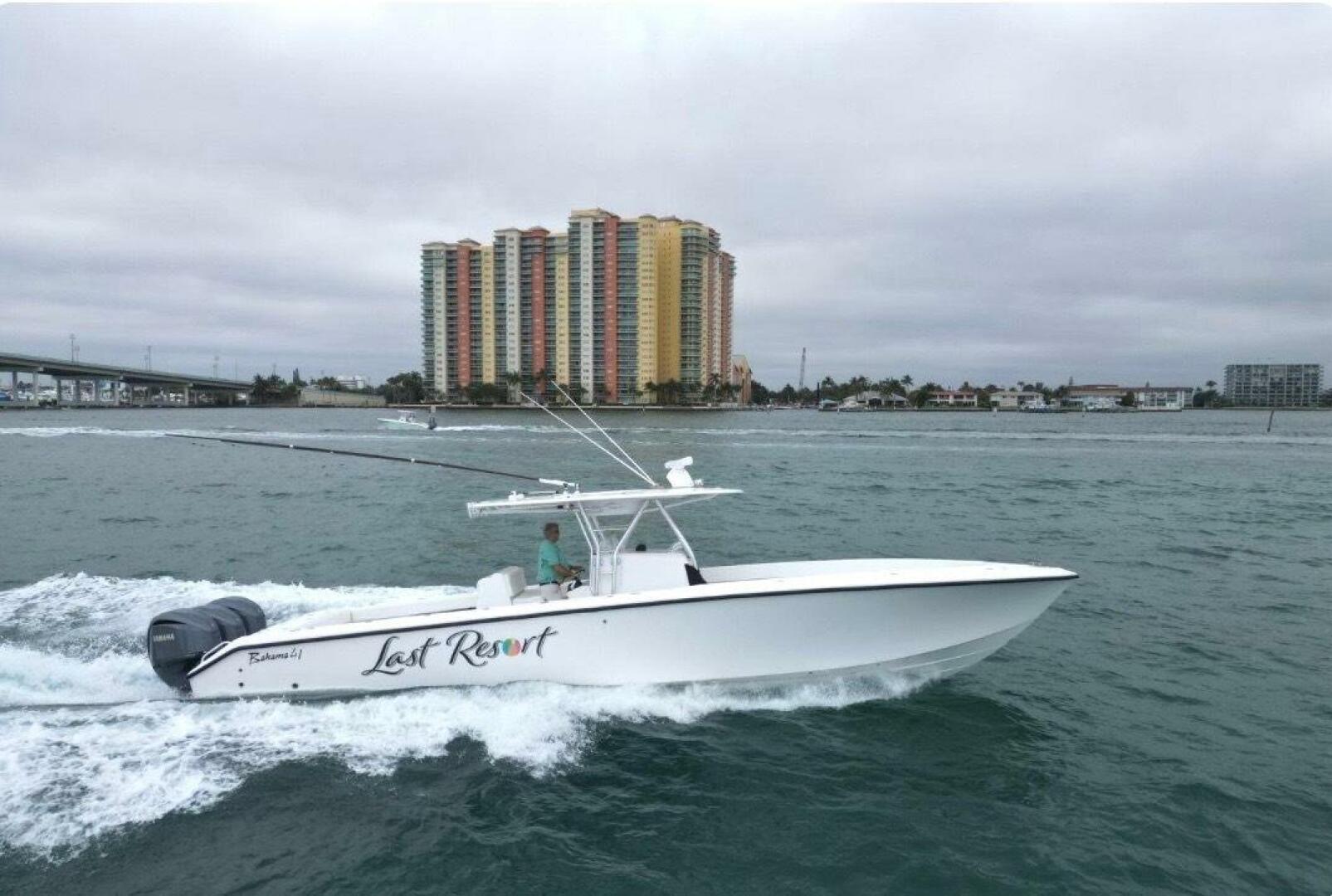 2013 Bahama 41 "Last Resort" - photo 1