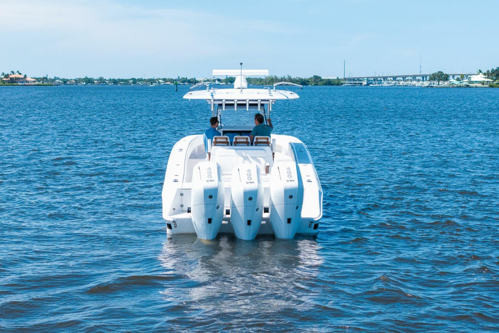 2024 Bahama 41 "Tangaroa" - photo 3