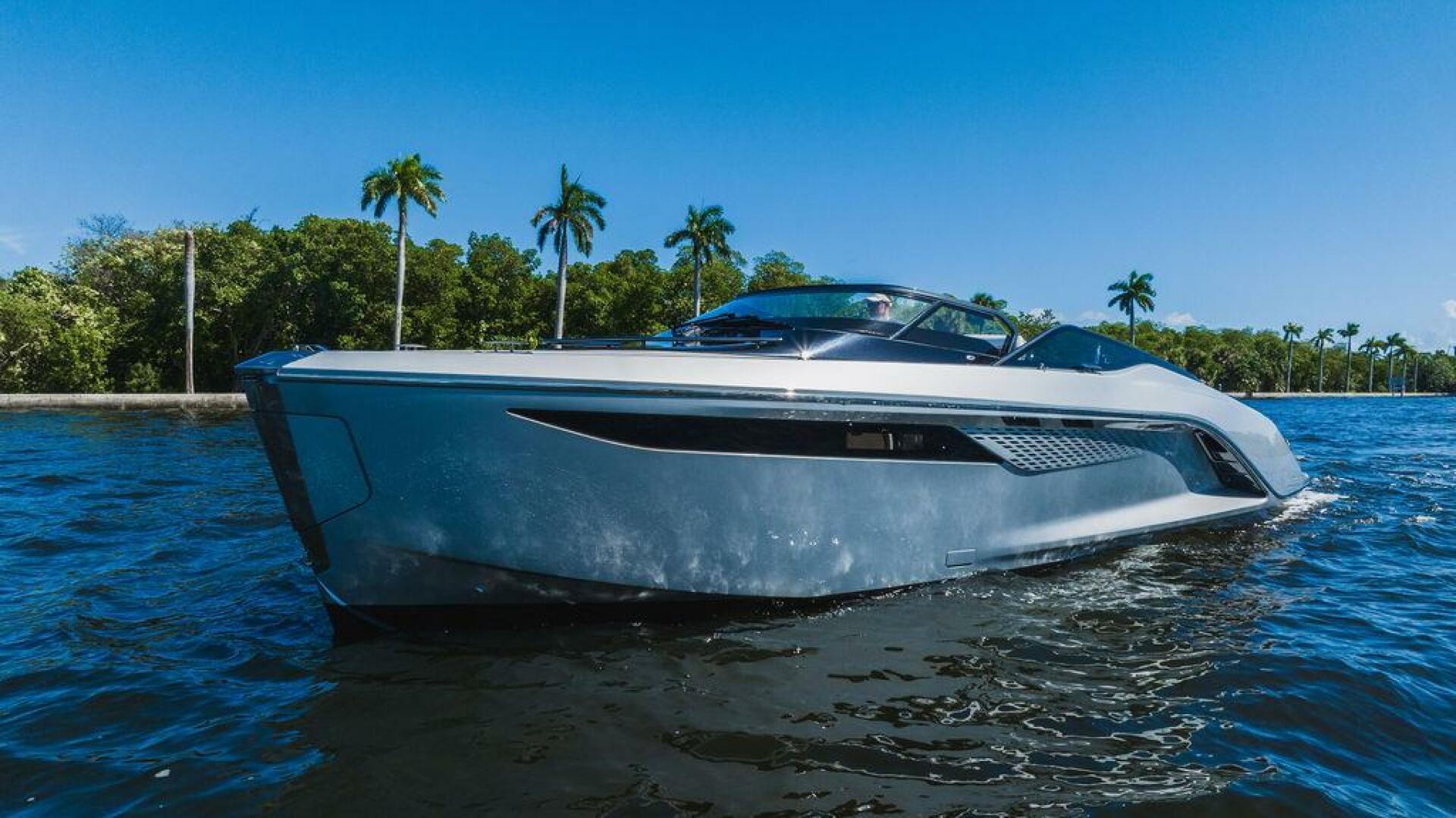 2020 Princess R35 "Little Princess" - photo 1