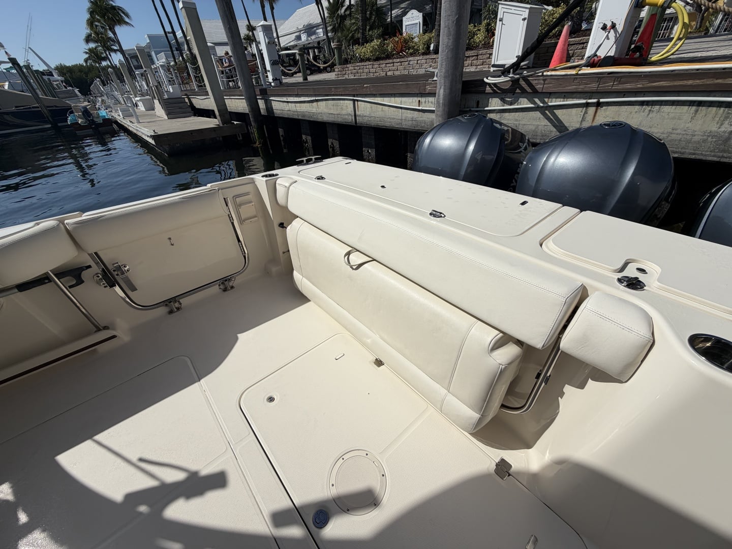 2018 Grady-White Freedom 335 "T/T ELYSIAN" - photo 2
