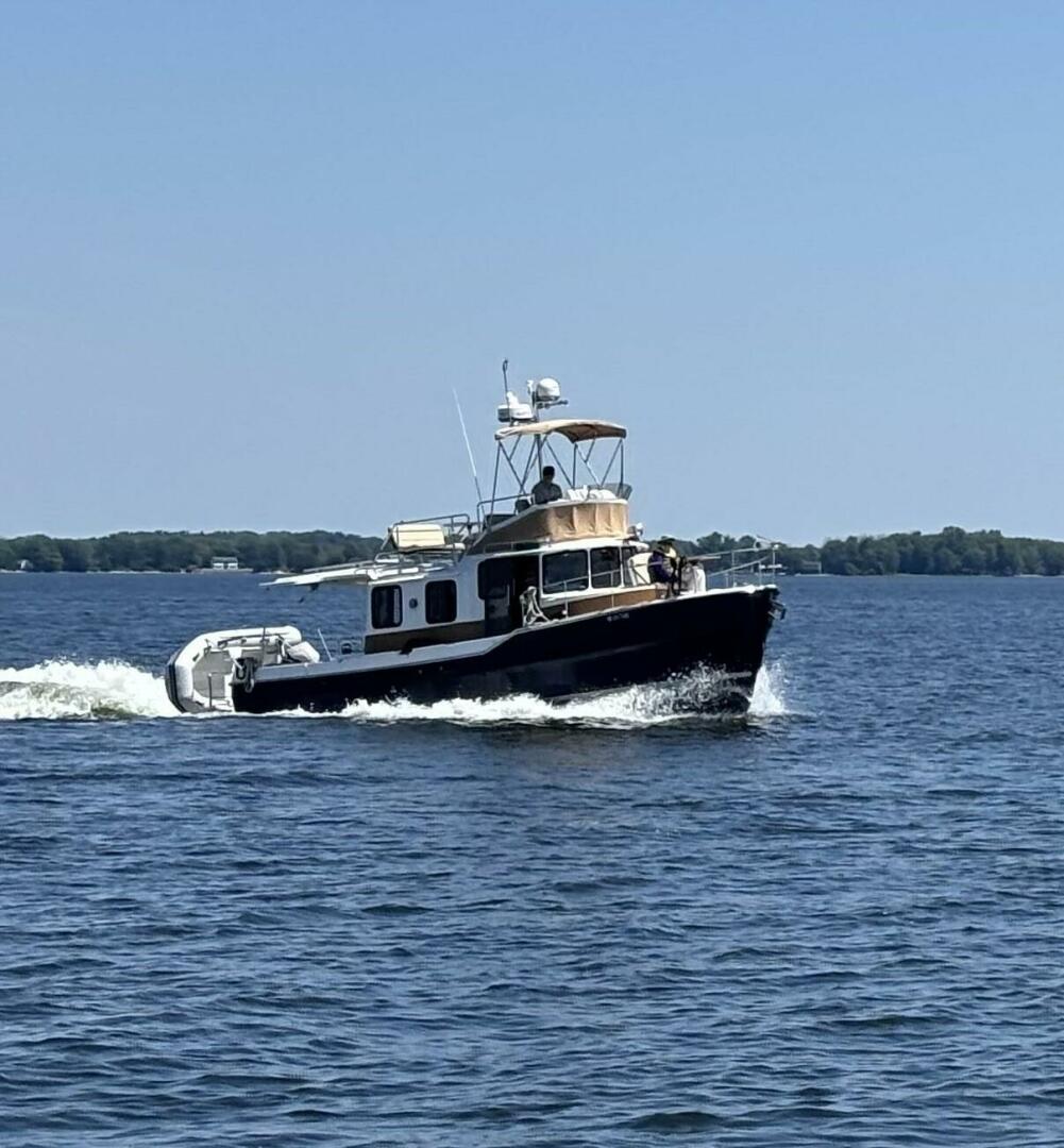 2023 Ranger Tugs R-31 CB "ALTO" - photo 2