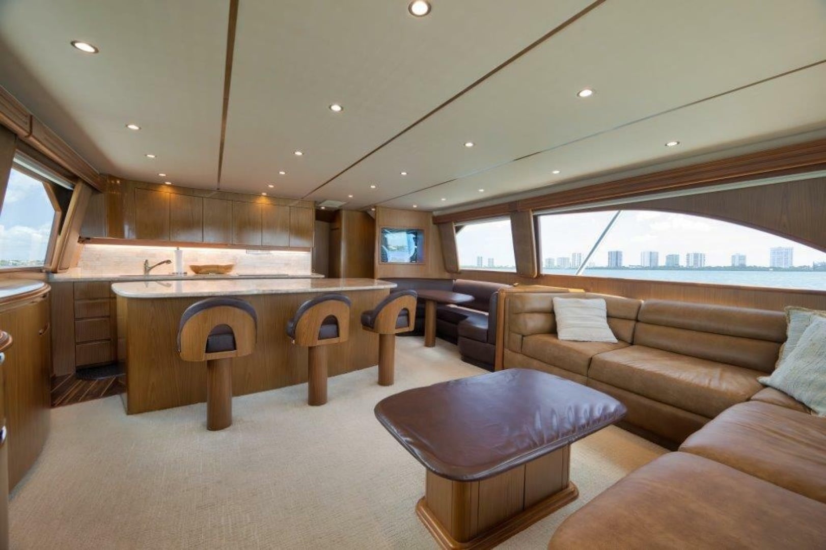 2011 Viking 70 Convertible "Cutter Bill" - photo 2