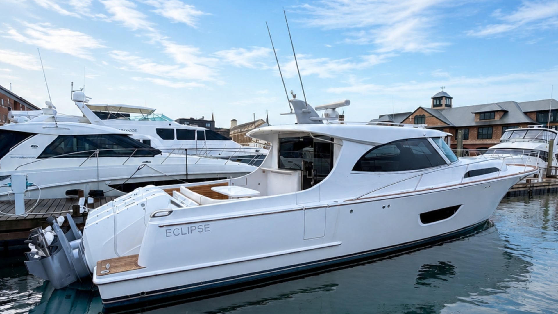 2025 ECLIPSE 505 Shadow "Matterhorn White" - photo 1